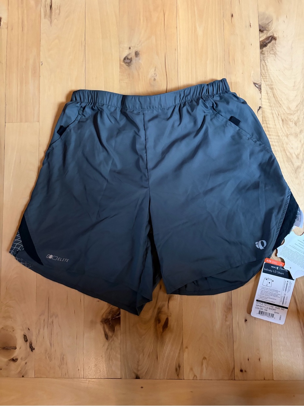 Pearl Izumi running/active shorts